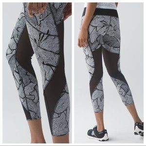 Lululemon Goal Crusher 7/8 Tight Size 8